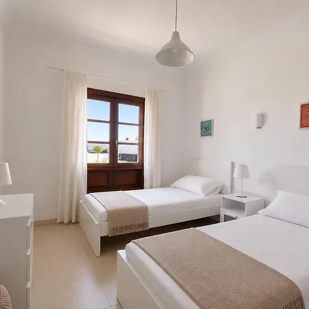 Laura Apartment