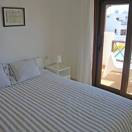 Laura Playa Blanca (Lanzarote)